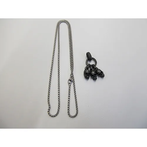 Chain with pendants