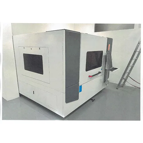 Laser cutting machine