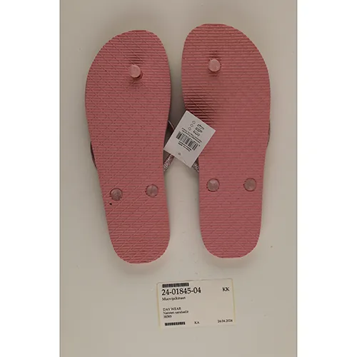 Flip flops