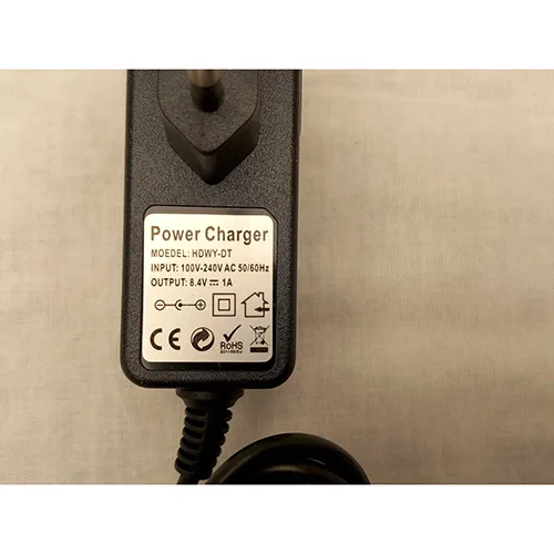 Bicycle lamp with charger