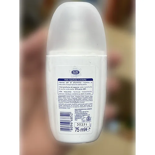 Deodorant spray