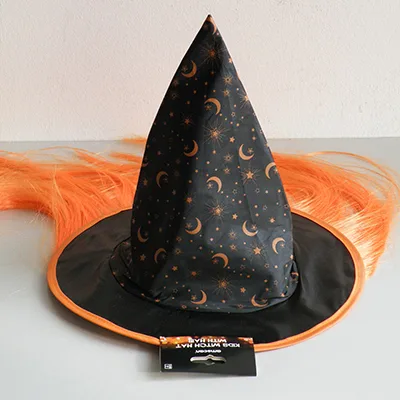 Fancy-dress hat with hair