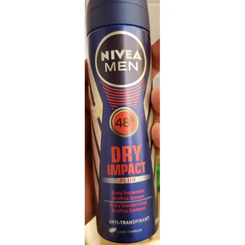 Deodorant spray