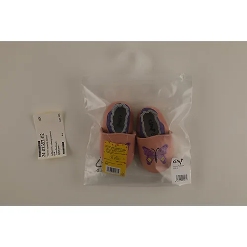 Children's slippers