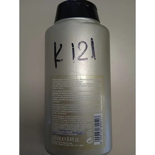 Shampoo and body shower