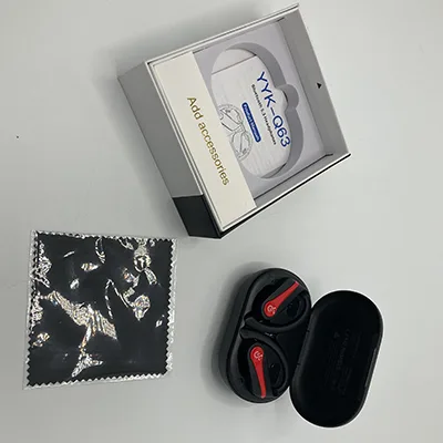 Wireless earbuds