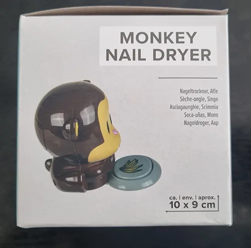 Nail dryer