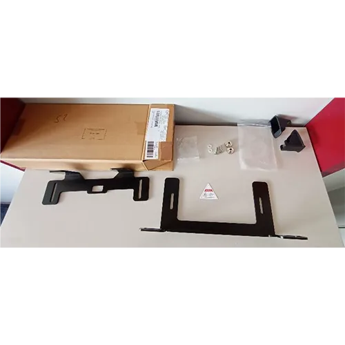 Vehicle part / ISOFIX adaptor