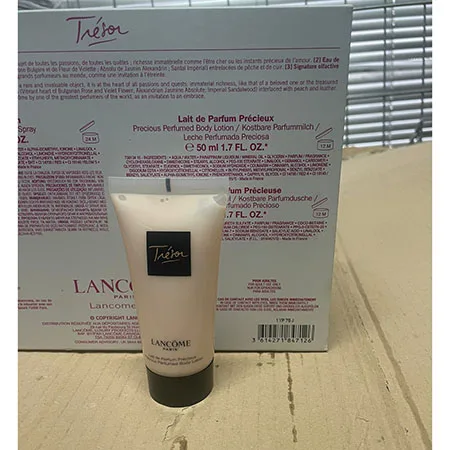 Cosmetic set