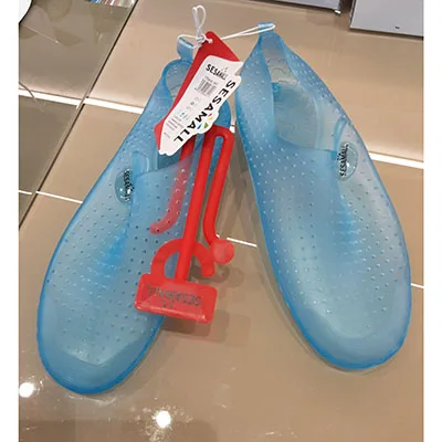 Water shoes