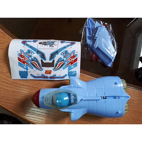 Electric airplane toy