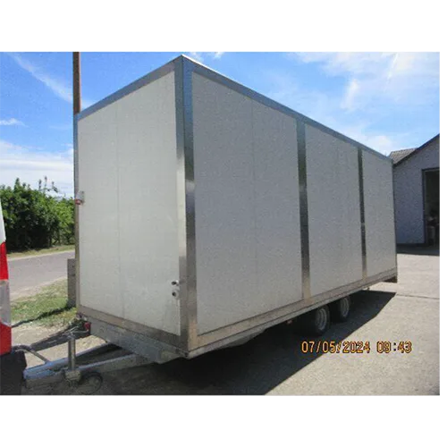 Food trailer