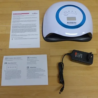 LED/UV nail lamp