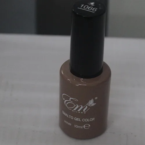 Nail varnish