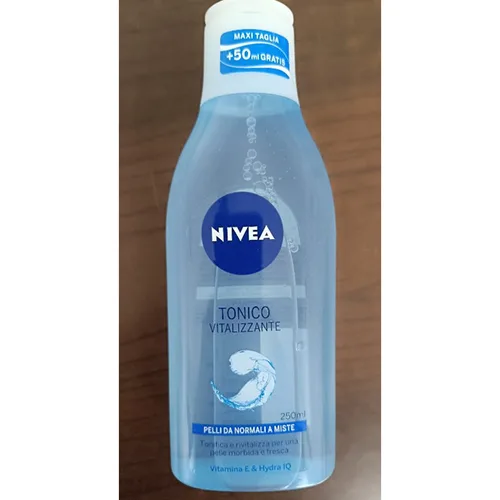 Face tonic
