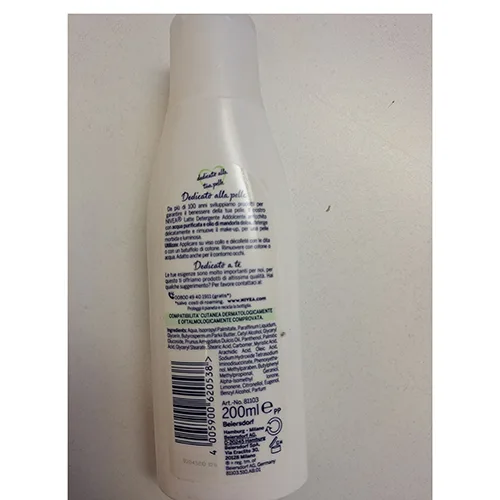 Cleansing milk
