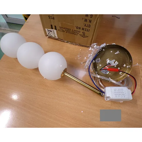 Ceiling light
