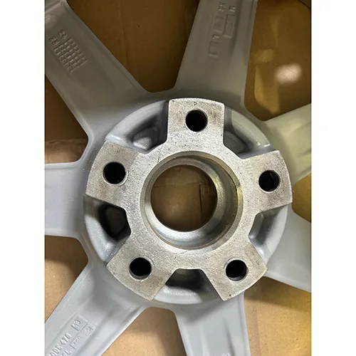 Vehicle part / Aluminium rim
