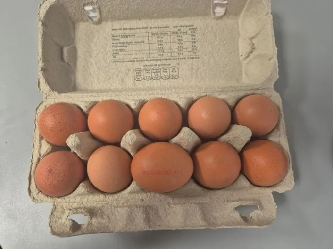 KOKO Jaja z chowu ściółkowego, klasa A, średnie M