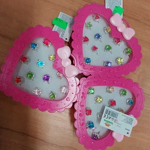 Toy rings