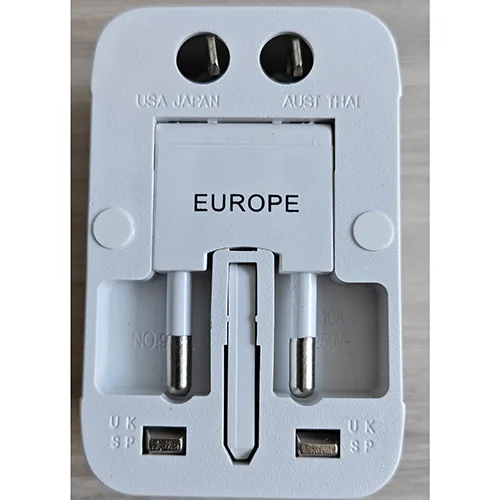 Travel adaptor