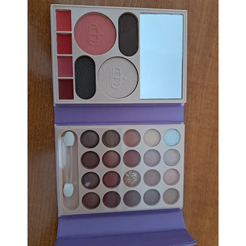 Make-up set