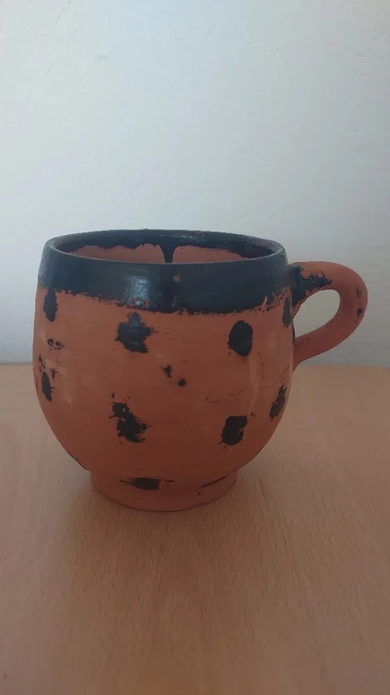 Céramique - tasse terre cuite non vernie