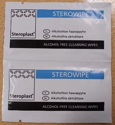 Lingette désinfectante sans alcool « sterowipe » non stérile