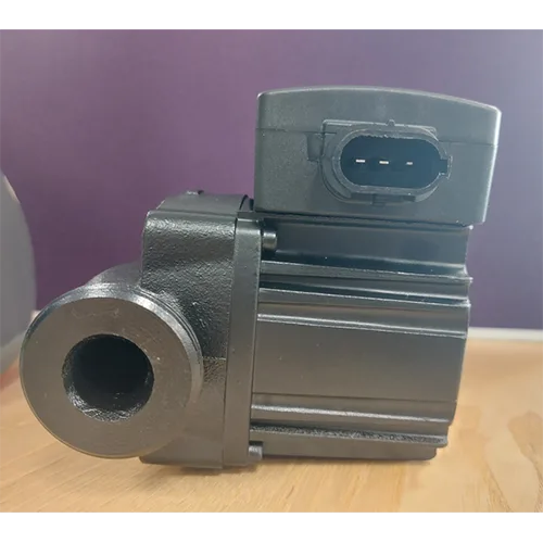 Water circulating pump
