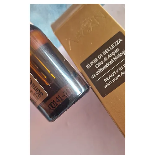 Face oil
