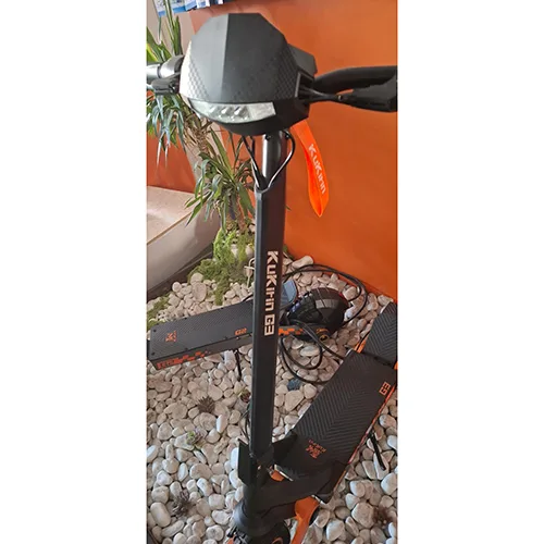 Electric scooter