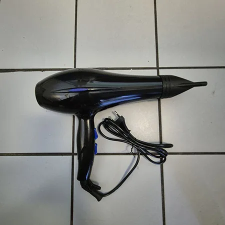 Hair dryer