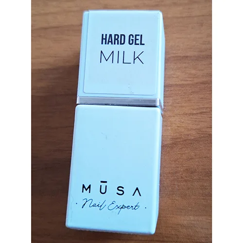 Gel nail polish