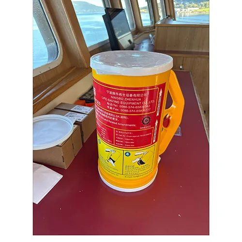 Rescue line-throwing appliance