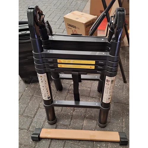 Telescopic ladder