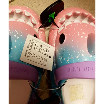 Children's slippers