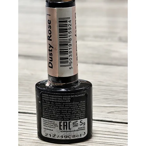 Gel nail polish