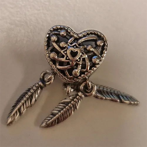 Bracelet charm