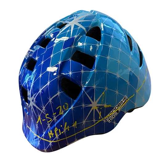 Bicycle helmet