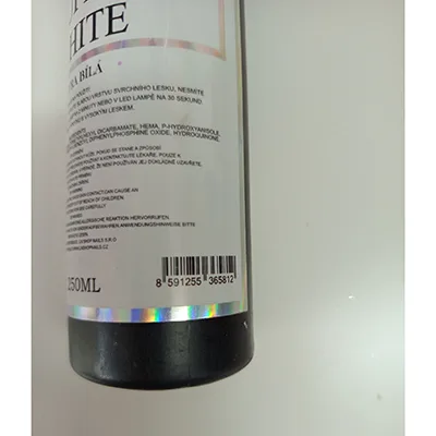 Gel nail polish