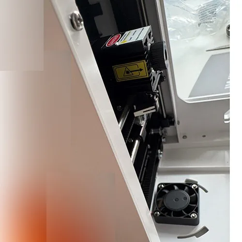 Laser engraving machine
