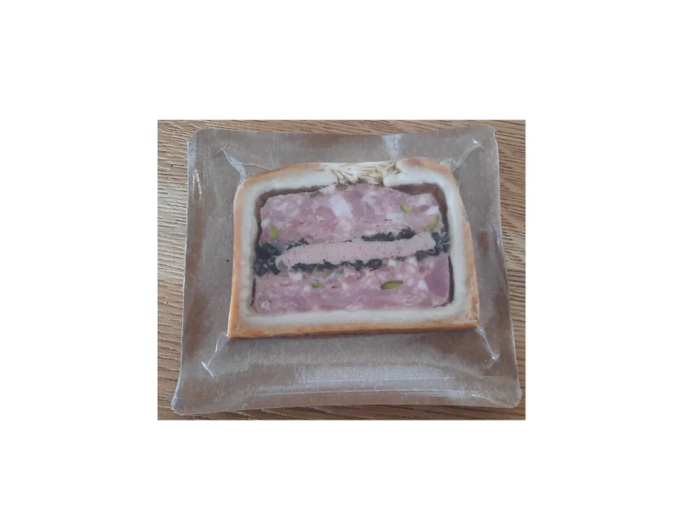 Pate en croute tranche