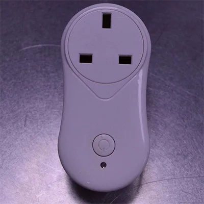 WiFi connected plug socket