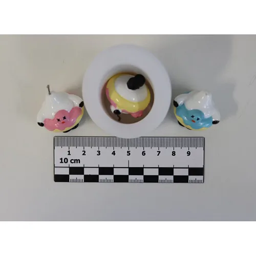 Key ring with toy