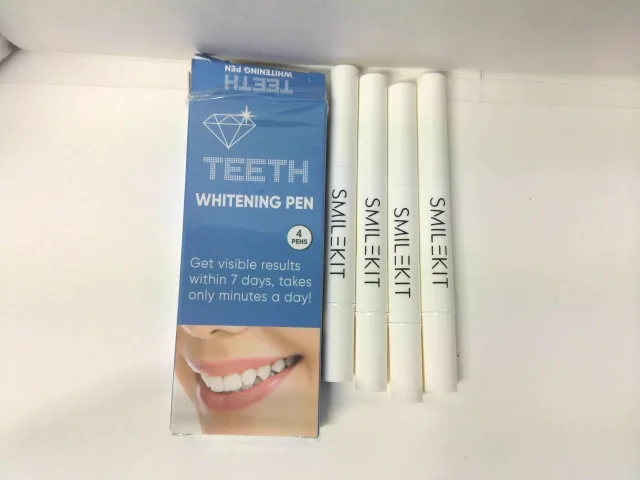 Teeth whitening pen