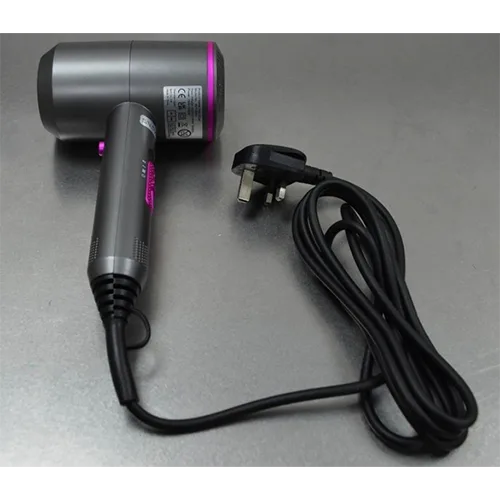 Hair dryer