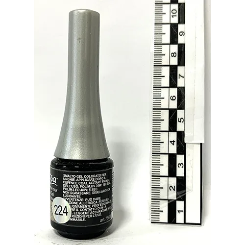 Gel nail polish