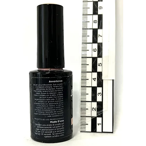 Gel nail polish