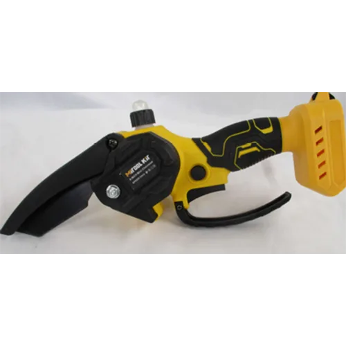 Chainsaw