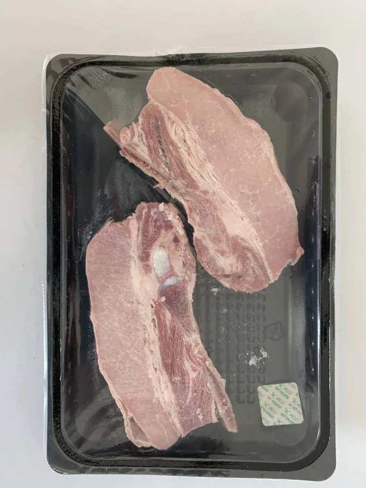 Roti de porc - jambonneaux-palette- carre de cote-petit sale